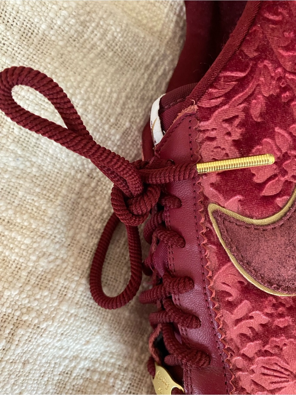 Nike Classic Cortez Floral Crushed Velvet with Gold Hardware Low Profile Red 10 - Picture 9 of 16
